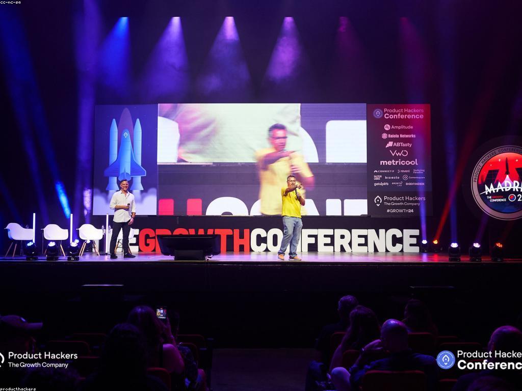 យុទ្ធសាស្ត្រស្លតក្នុងម៉ាក១ទីប្រឹក្សាឌីជីថល